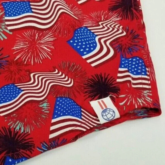 Free Planet Small Stars and Stripes Red American Flag Fireworks Mens Rayon Shirt - Picture 7 of 10